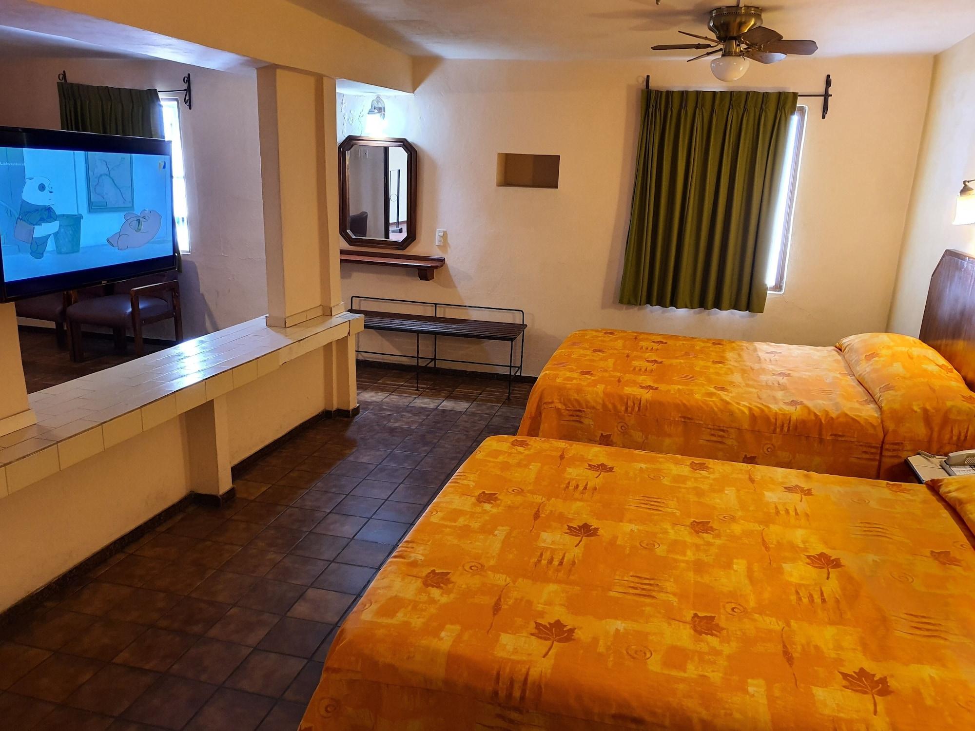 Hotel Suites Kino Hermosillo Eksteriør bilde