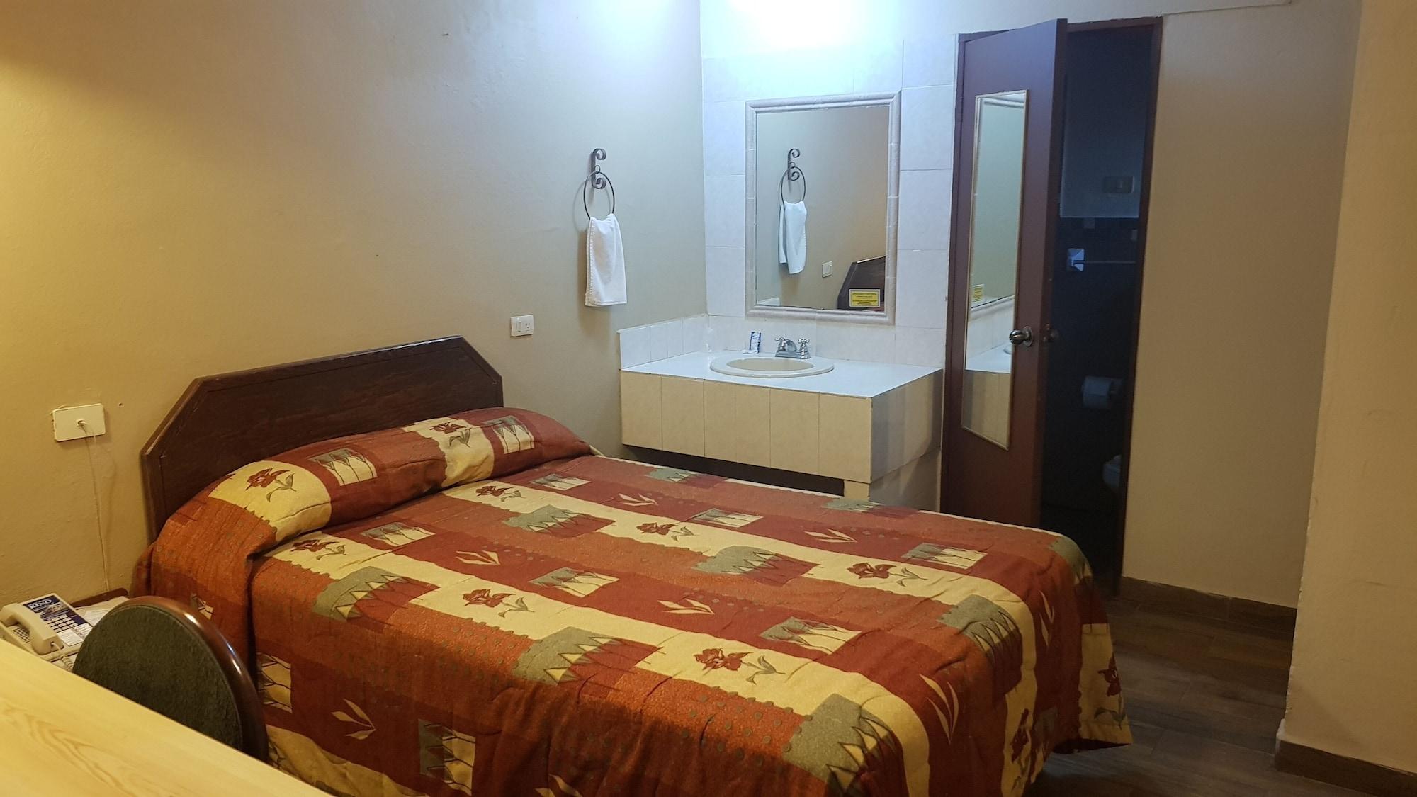 Hotel Suites Kino Hermosillo Eksteriør bilde