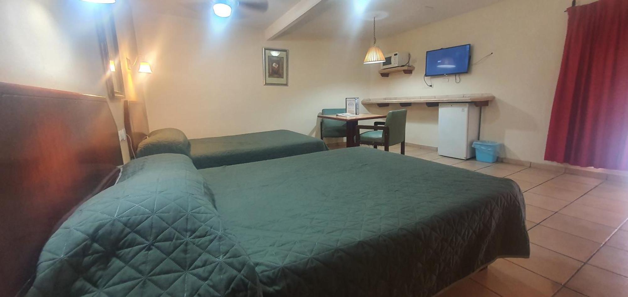 Hotel Suites Kino Hermosillo Eksteriør bilde